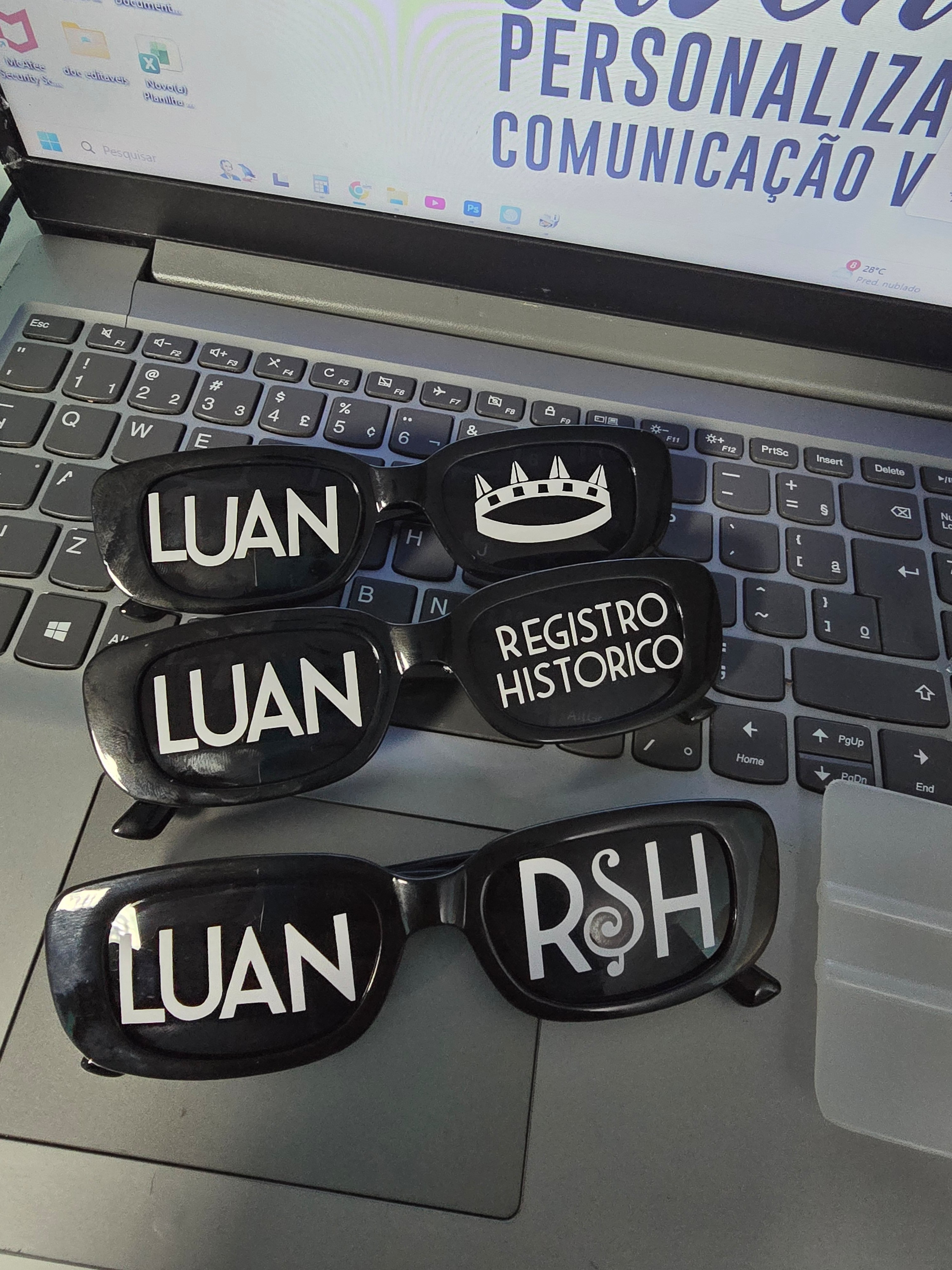 Óculos personalizado Luan Santana Registro Histórico