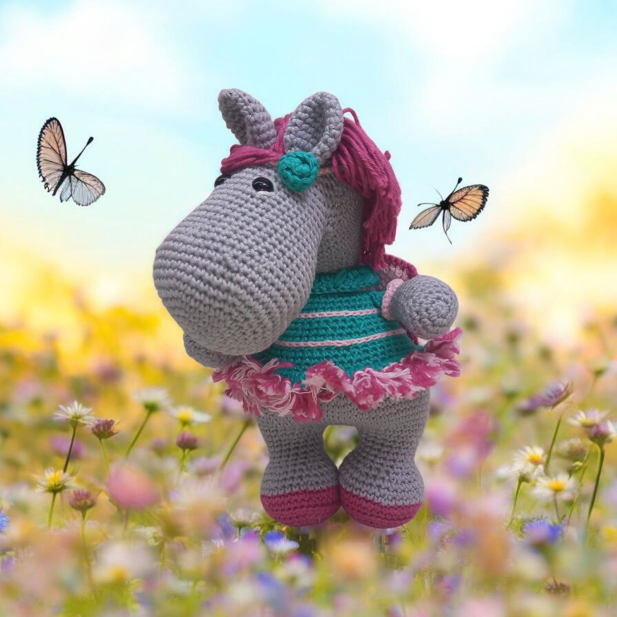 Bubsleta a Potra Borboleta de Crochê Amigurumi - Pronta Entrega