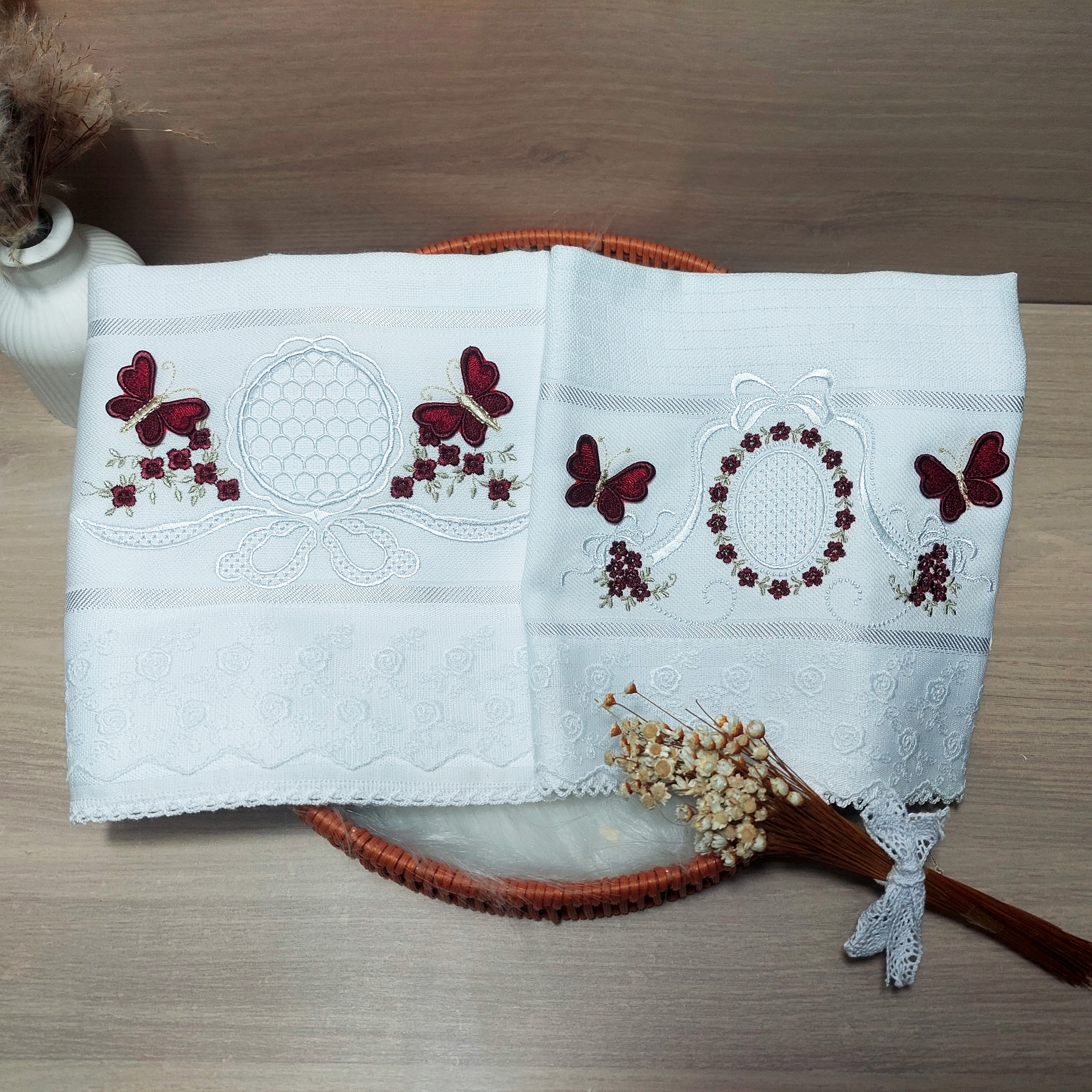 Kit Fralda personalizado floral richelieu bordô