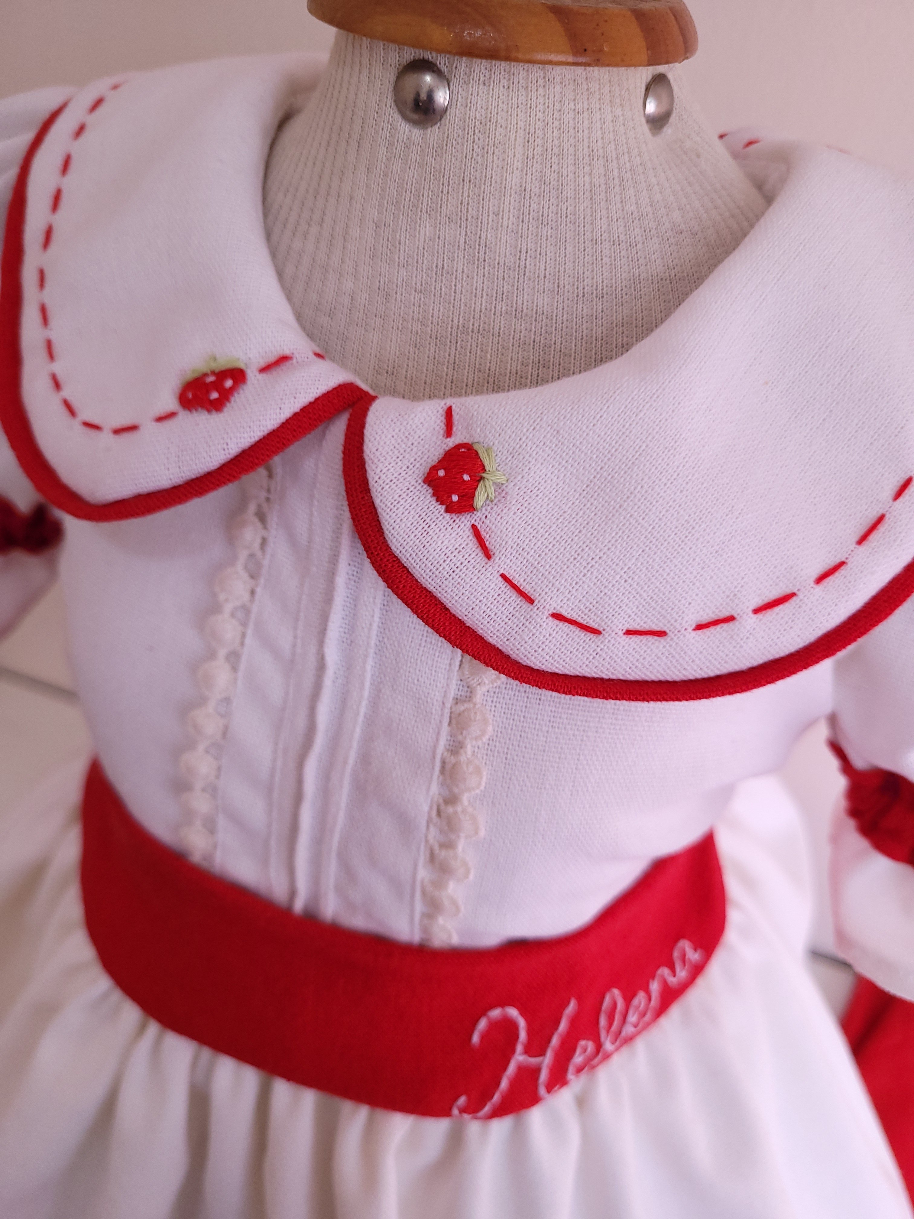 Vestido moranguinho personalizado