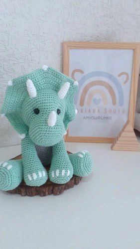 Dinossauro - Triceratops Crochê Amigurumi