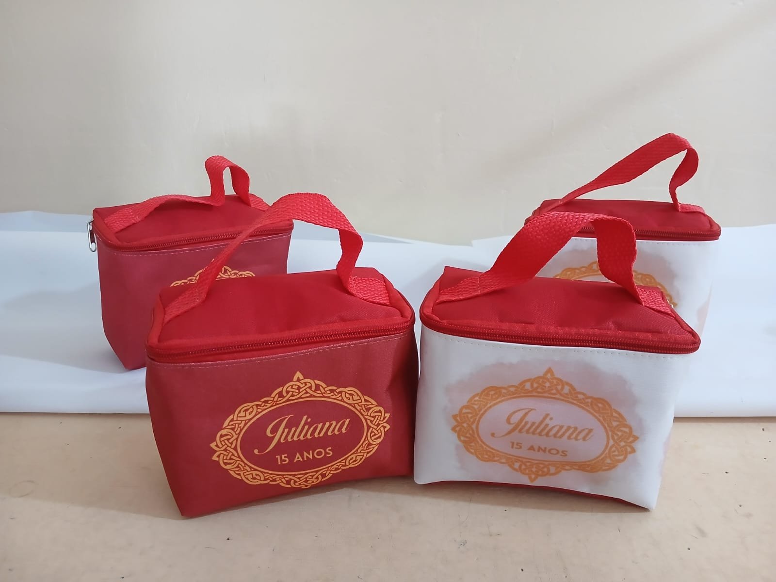Frasqueira Personalizada/ Aniversario