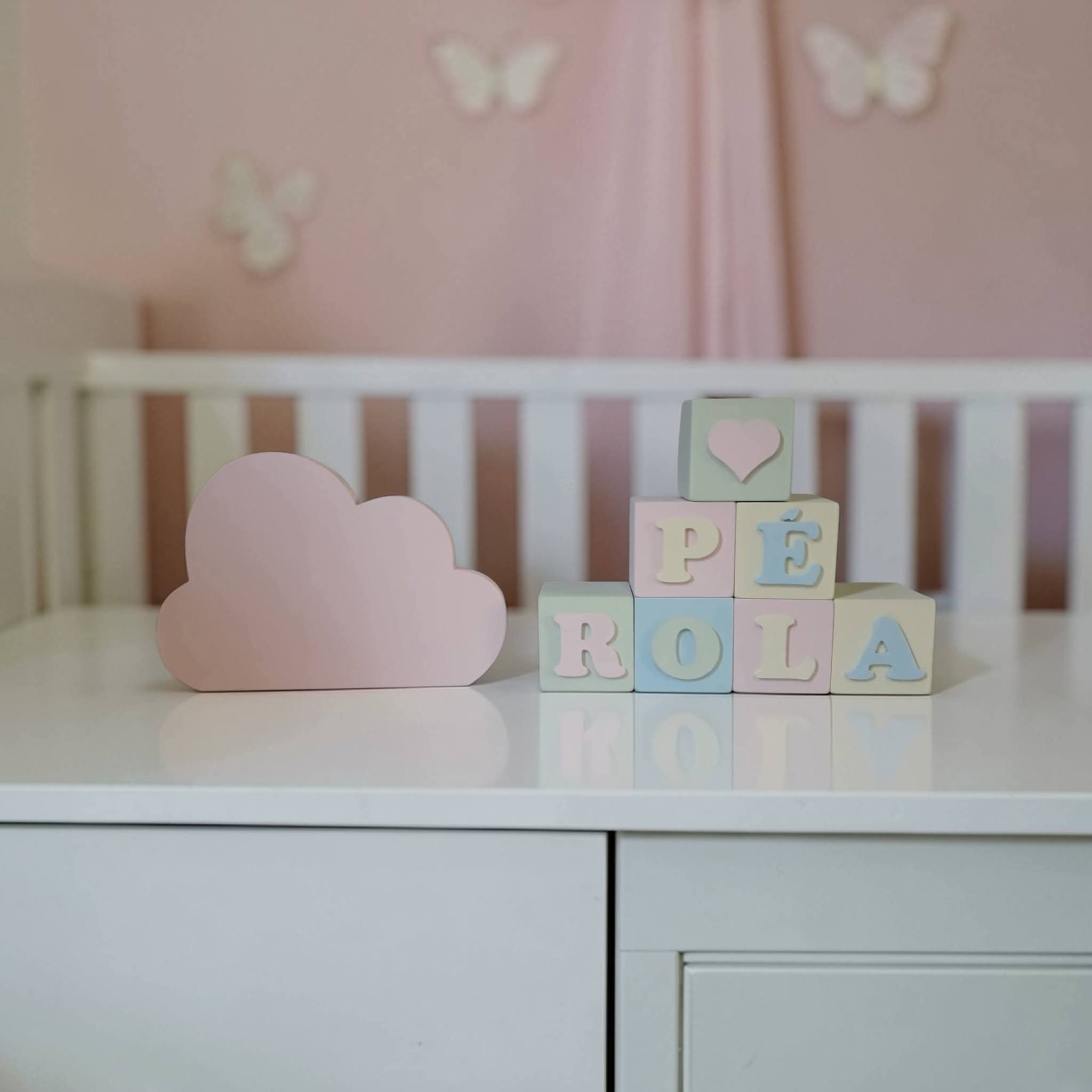 Kit decorativo nuvem + cubos de mdf decoração infantil de festa e