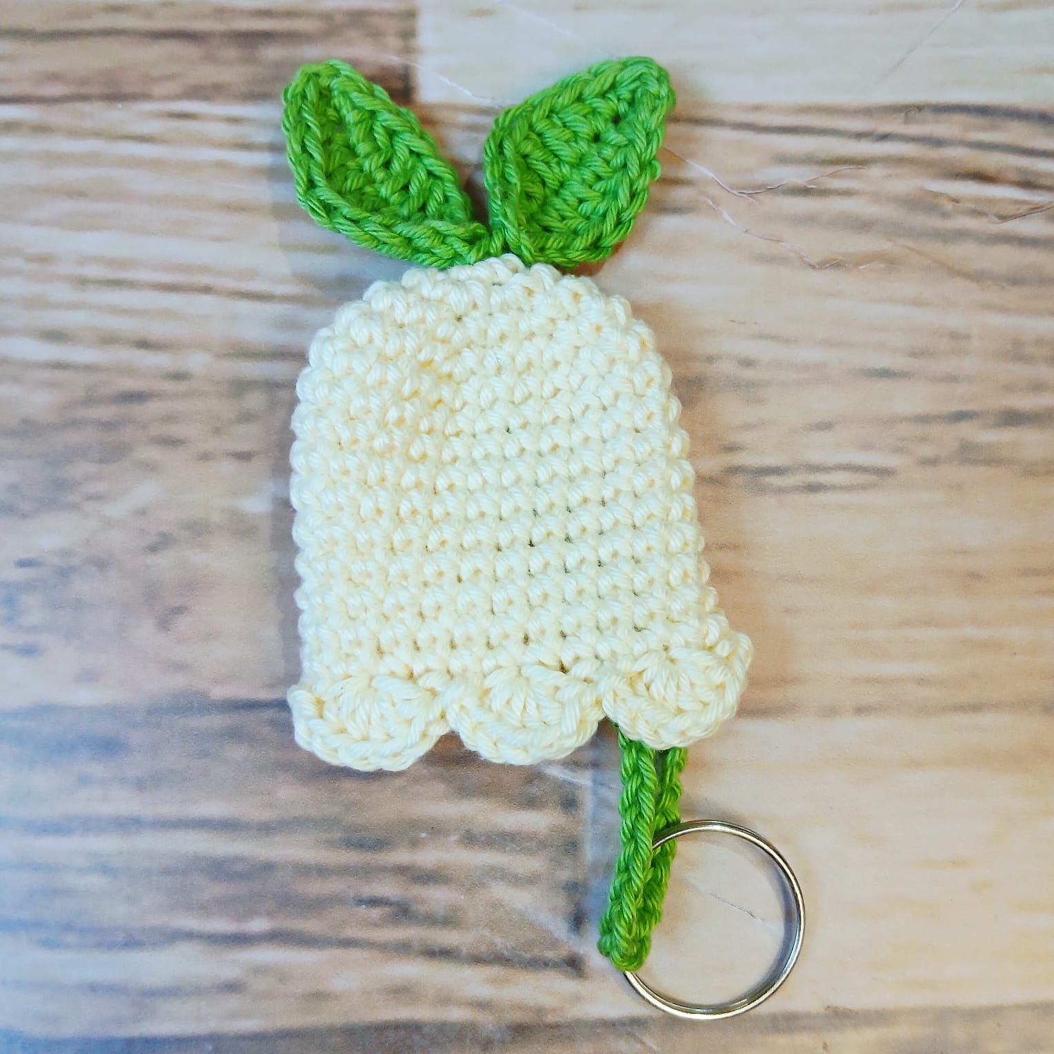 Chaveiro Esconde Chave Tulipa em Crochê: 14,5cm À Pronta Entrega!