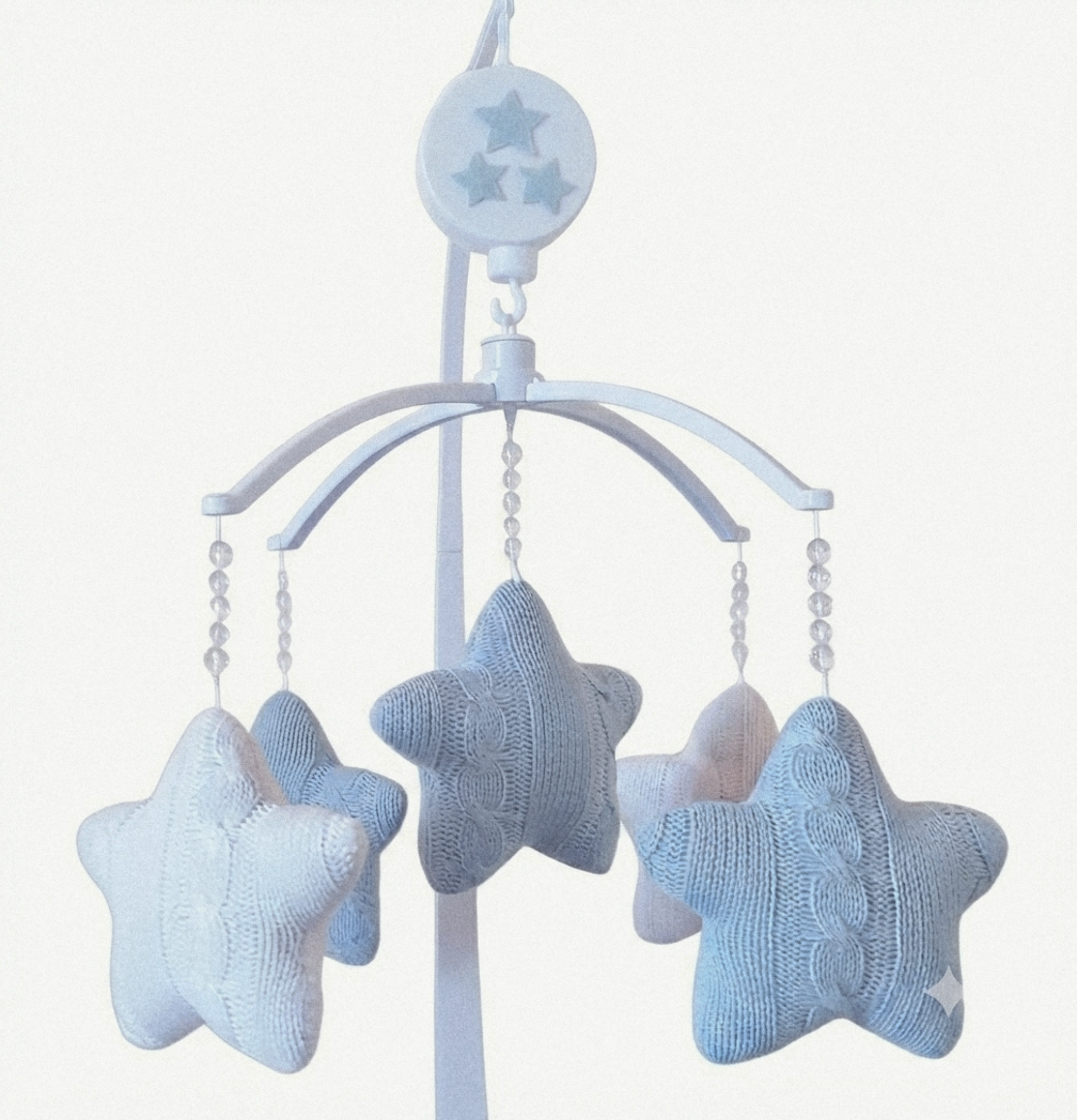 Móbile musical estrelas em tricot