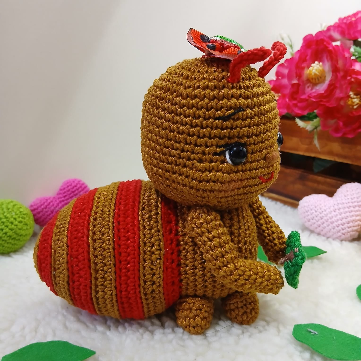 Formiguinha Gigi Amigurumi  15 cm - Pronta Entrega