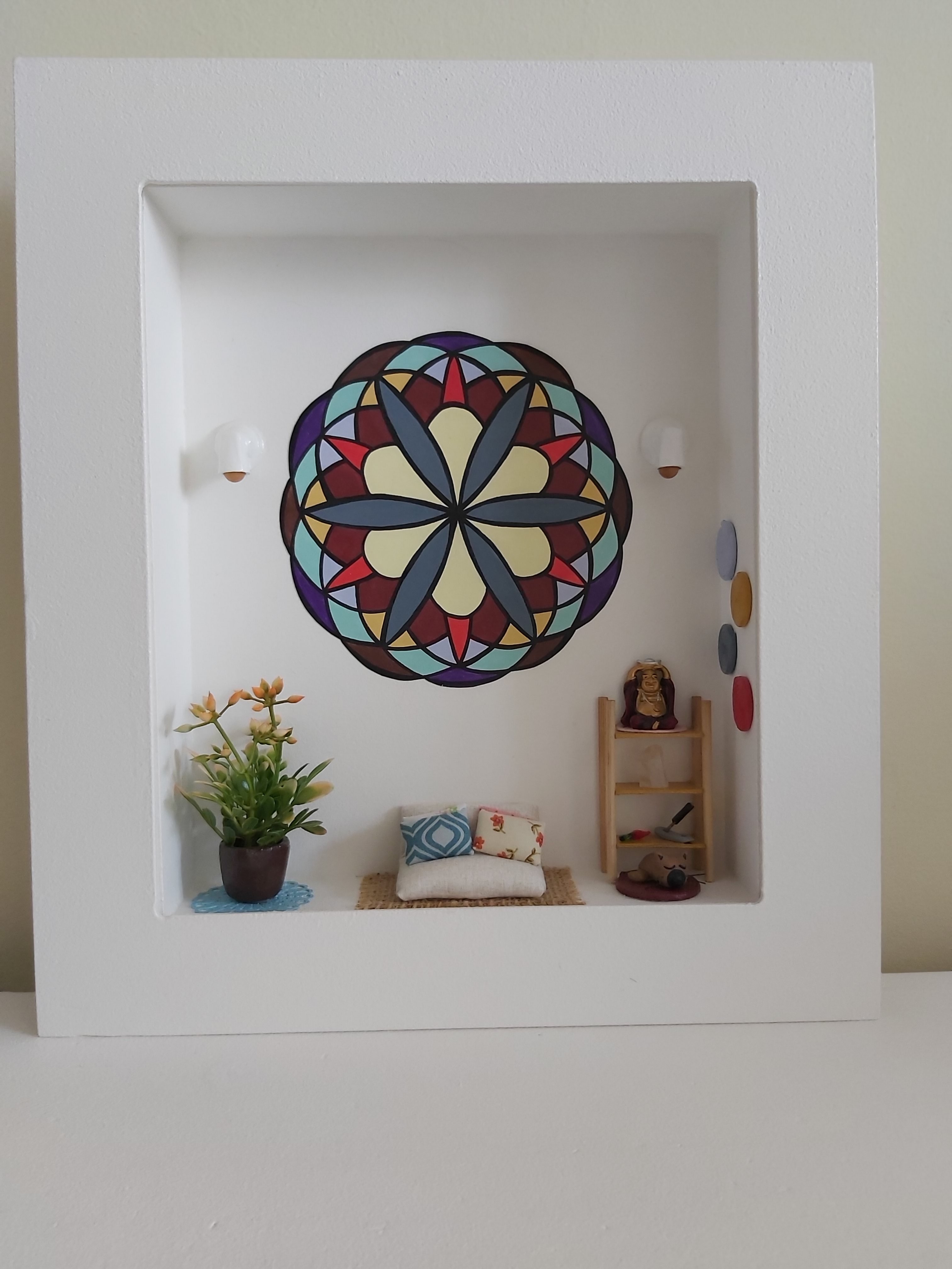 Quadro Cenário Miniatura Móveis Sala com Mandala Diorama