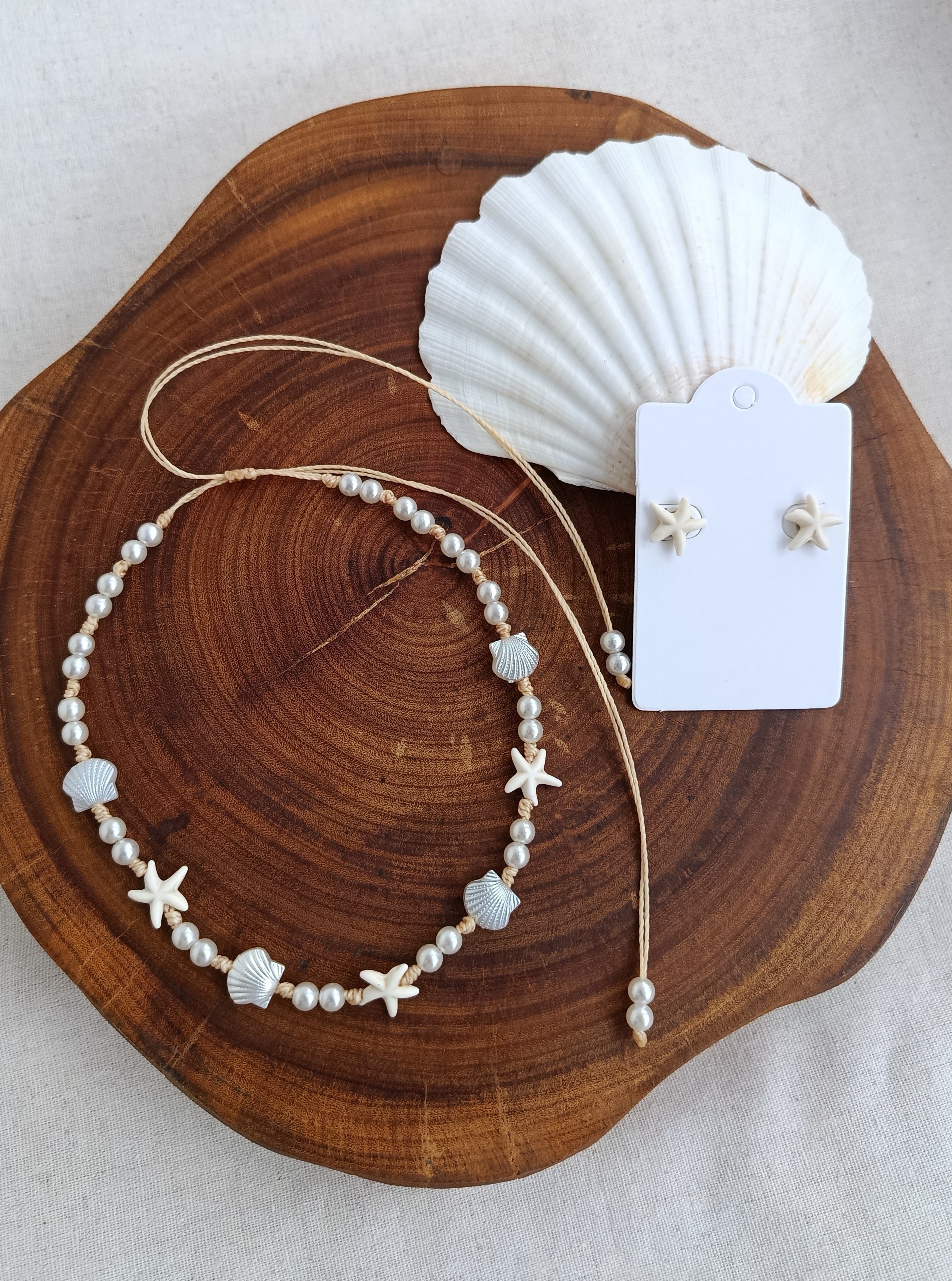 Kit colar + brinco de estrelas conchinhas pérolas regulável verão