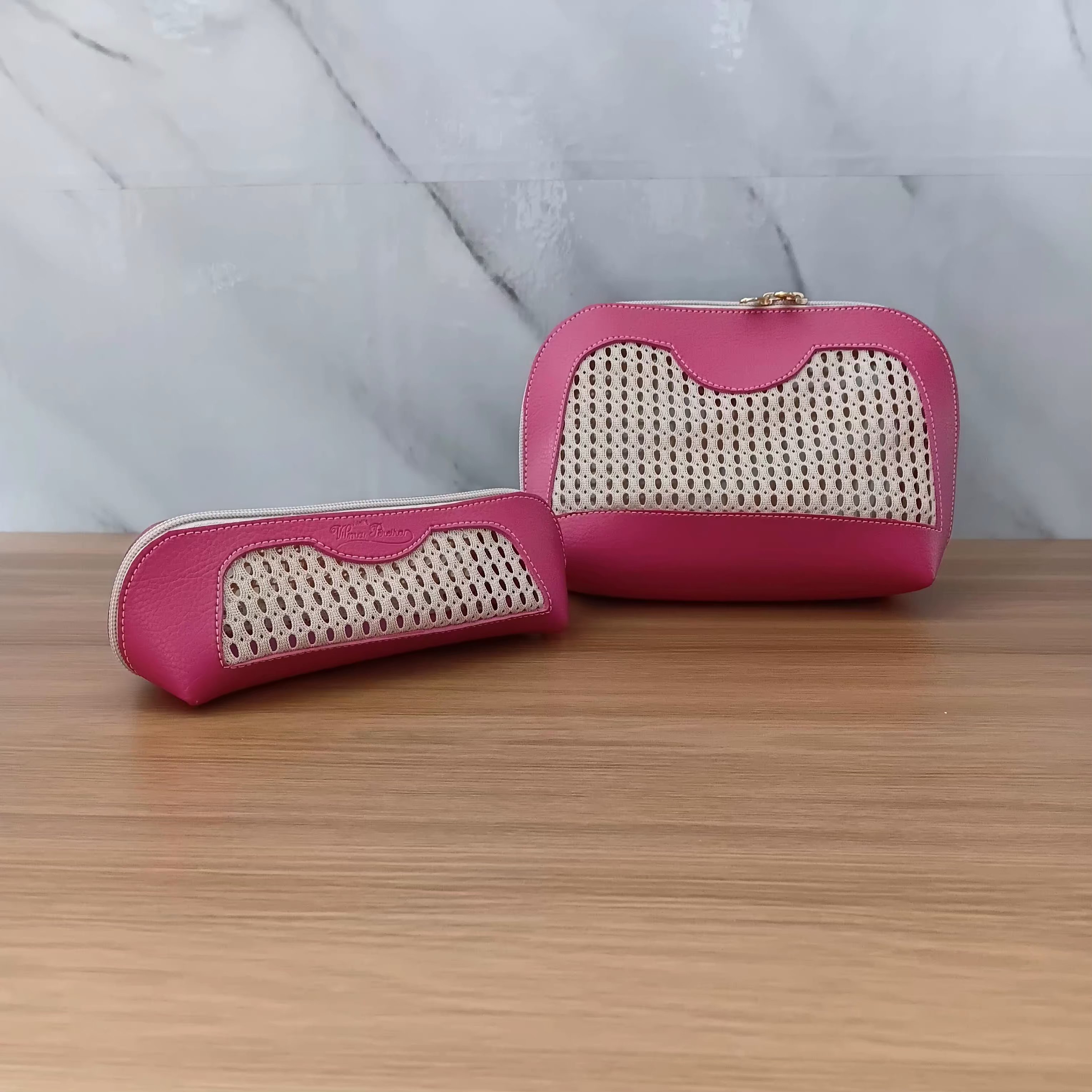 Necessaire e estojo