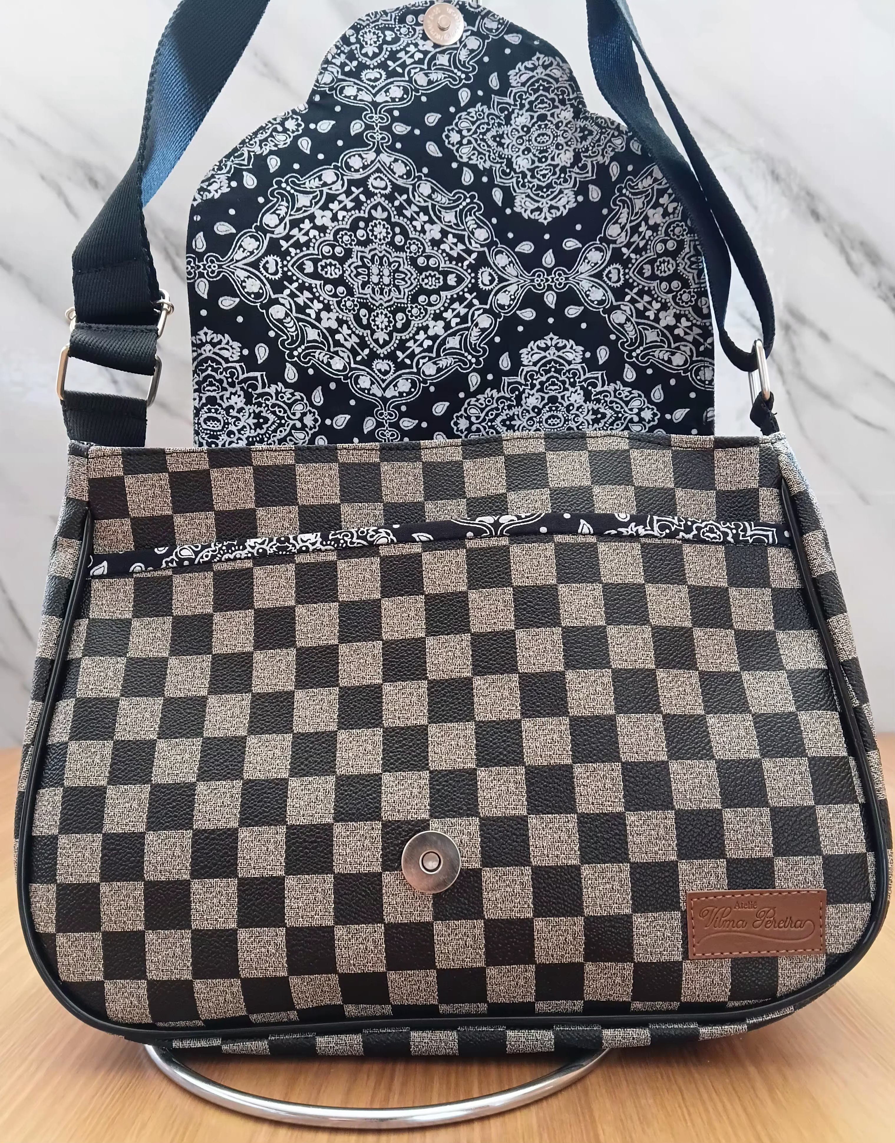 Bolsa transversal