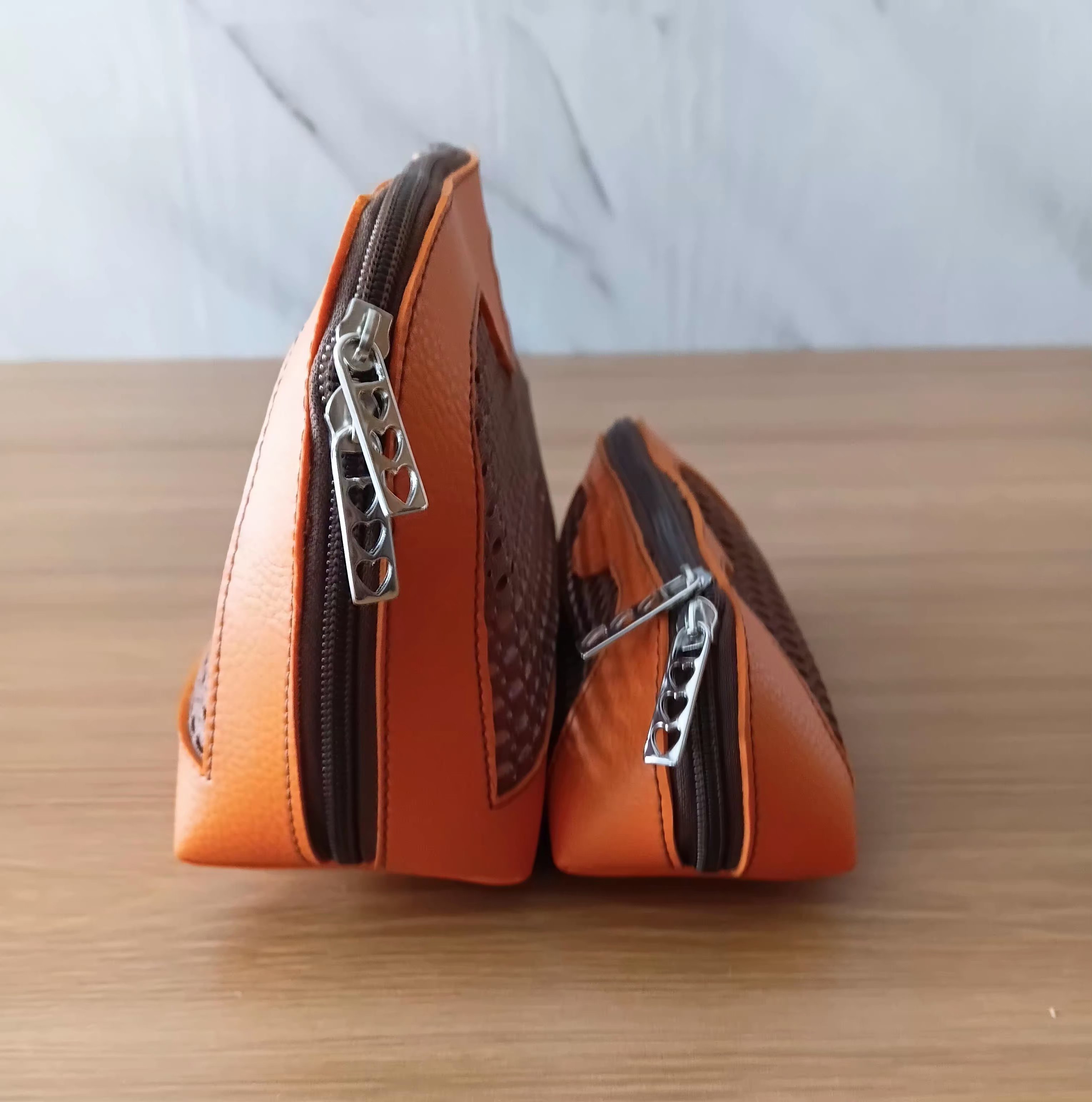 Necessaire e estojo