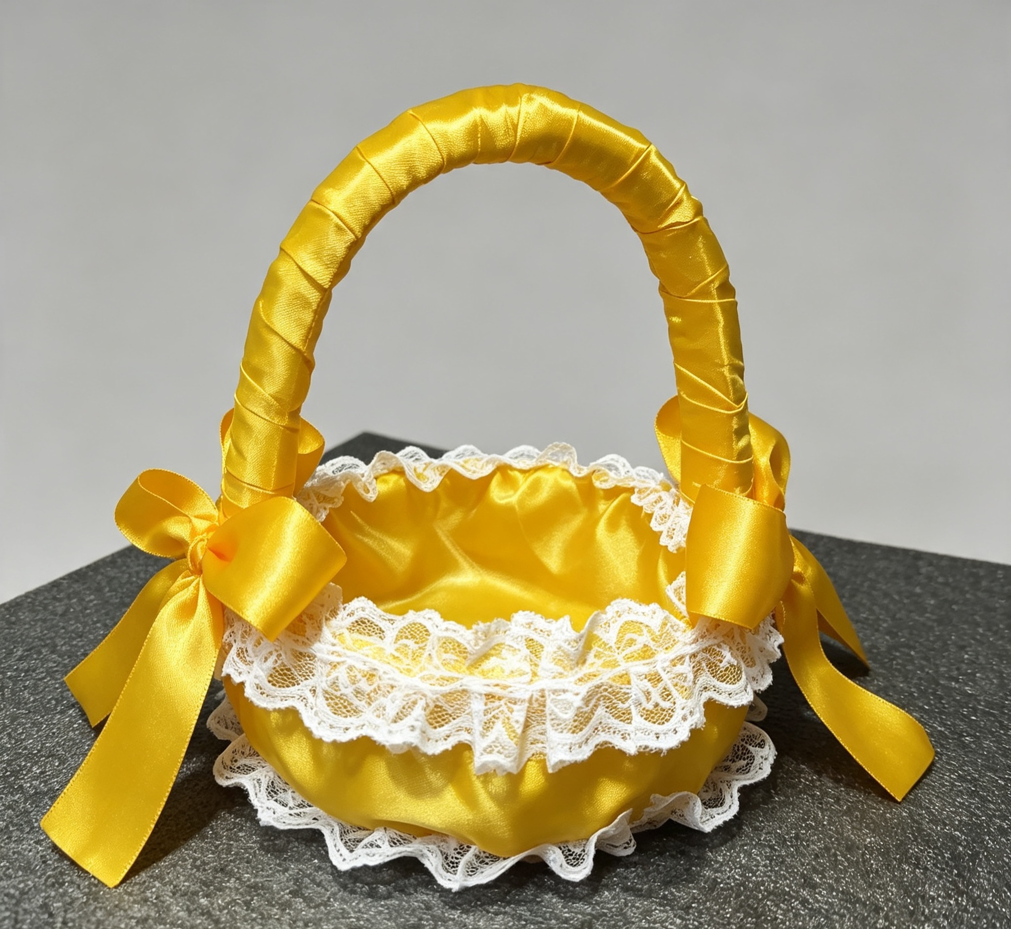 Cesta de Florista de Casamento Amarela