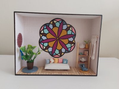 Quadro Cenário Miniatura Sala Zen com Mandala Diorama