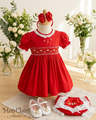 Vestido Infantil  Luxo Vermelho em Tricoline | Smock Bordado à Mã