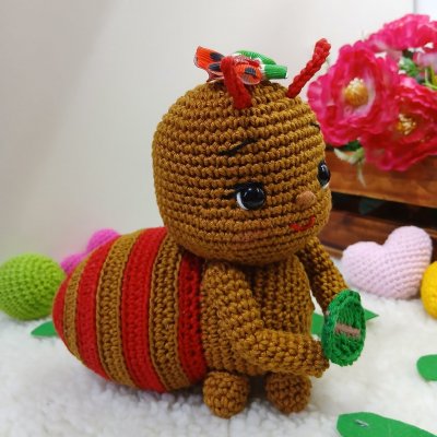 Formiguinha Gigi Amigurumi  15 cm - Pronta Entrega
