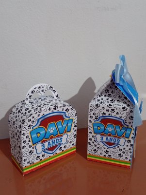 20 Caixinhas personalizadas