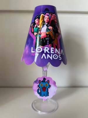 10 Abajur Centro de mesa Huntrix - Guerreira k-pop