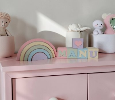 Kit decorativo arco iris + cubos de mdf nomes infantis decoração de festa e quarto infantil enfeite de bebê mdf