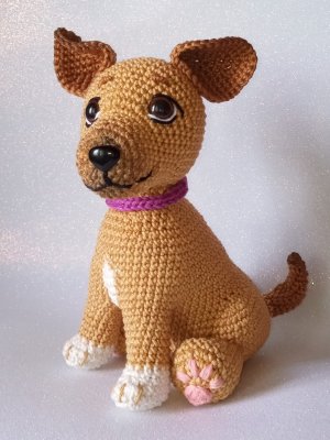 Cachorro Vira-latas caramelo amigurumi crochê