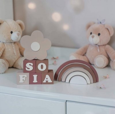 Kit decorativo arco iris + flor + cubos de mdf decoração infantil de festa e quarto enfeite de bebê mdf