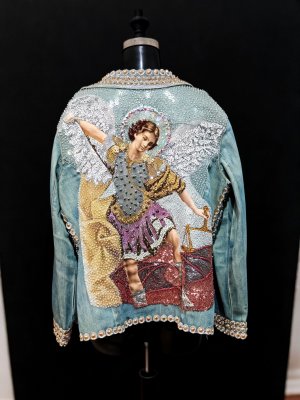 Jaqueta Jeans São Miguel Arcanjo Bordada Nas Costas