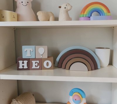 Kit decorativo arco iris + cubos de mdf nomes infantis decoração de festa e quarto infantil enfeite de bebê mdf