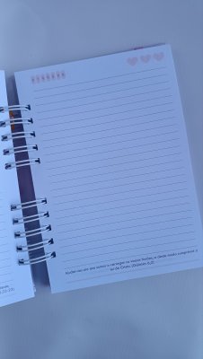 Caderno personalizado com versículos