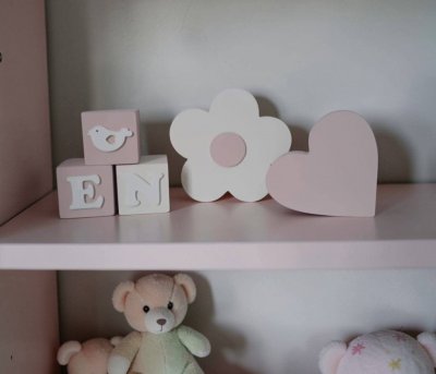 Kit decorativo flor + cubos de mdf + coração decoração infantil d
