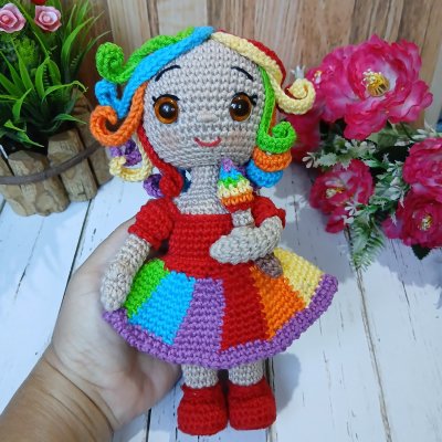 Boneca Íris Amigurumi 22,5cm - Pronta Entrega
