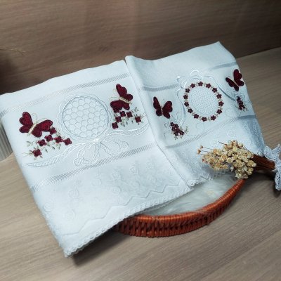 Kit Fralda personalizado floral richelieu bordô