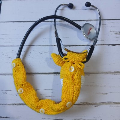 Girafinha Estetoscópio Amigurumi 30cm - Pronta Entrega  capa fech