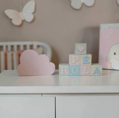 Kit decorativo nuvem + cubos de mdf decoração infantil de festa e