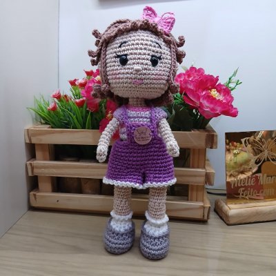 🌸 Boneca Judy em Amigurumi 26cm – Pronta Entrega!