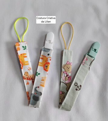 Prendedor de Chupeta - Kit com 5 Unidades