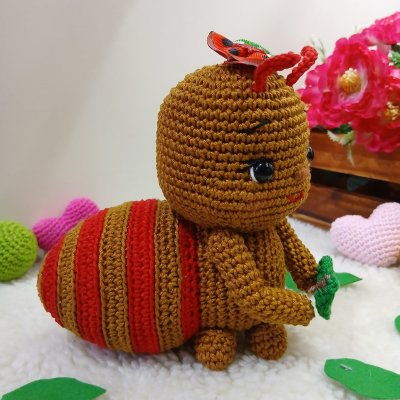 Formiguinha Gigi Amigurumi  15 cm - Pronta Entrega