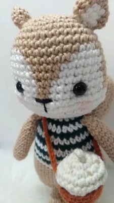 Esquilo Crochê Amigurumi