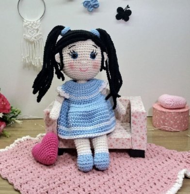 Boneca Paola em Crochê Amigurumi 27,5cm– Pronta Entrega