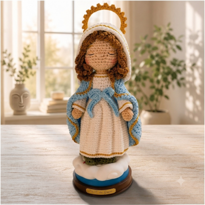 Nossa Senhora das Graças em Amigurumi